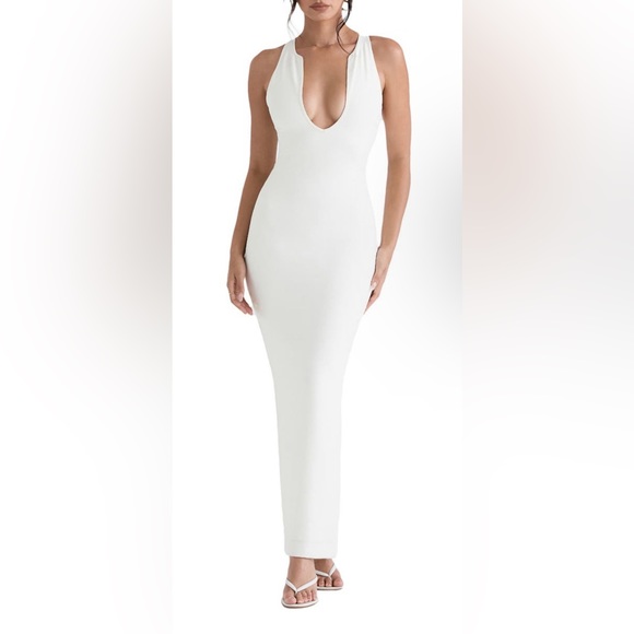 House of CB Dresses & Skirts - *STUNNING* House of CB White Maxi Dress - Like New